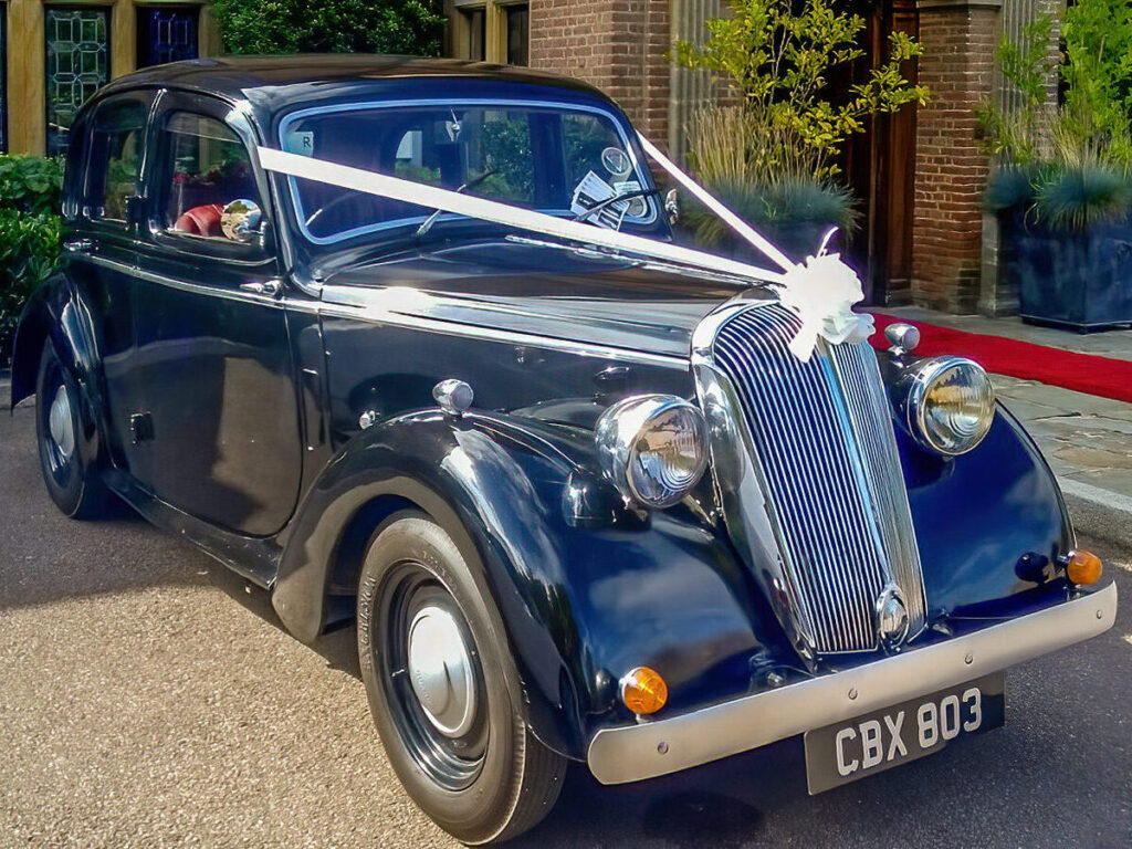 Black 1940s Standard Flying 12 with white ribbons